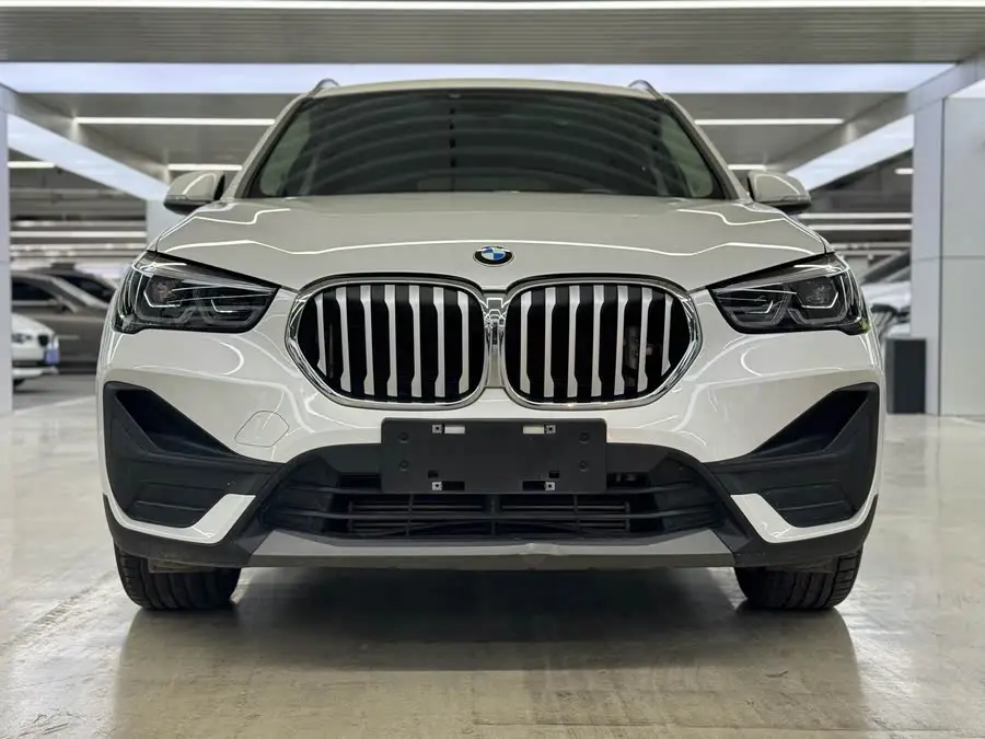 BMW X1 2021 sDrive25Li Leading Edition