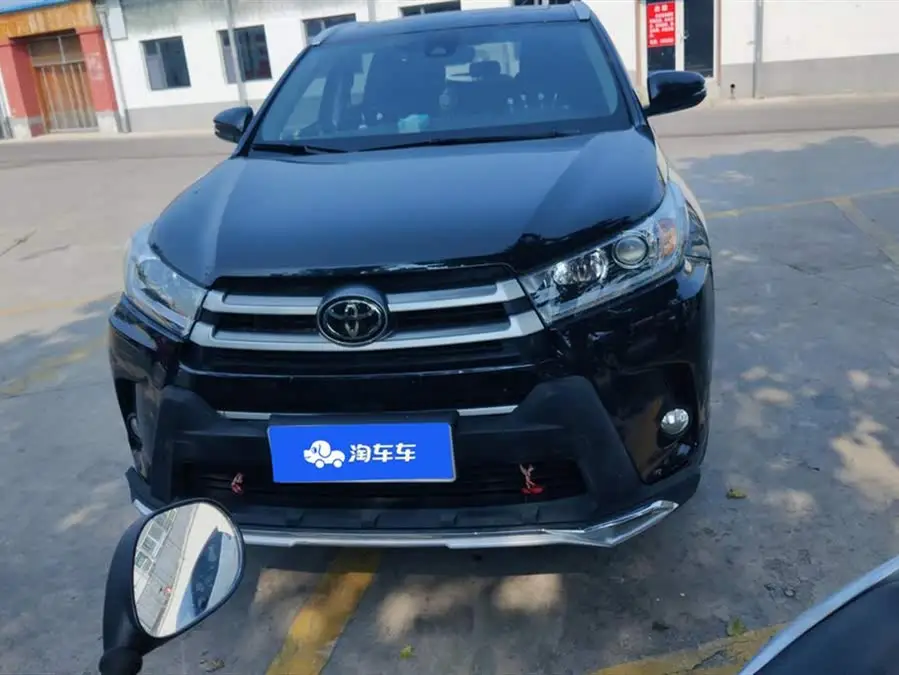 هايلاندر 2018 2.0T دفع رباعي نسخة فاخرة 7 مقاعد مواصفة وطنية VI