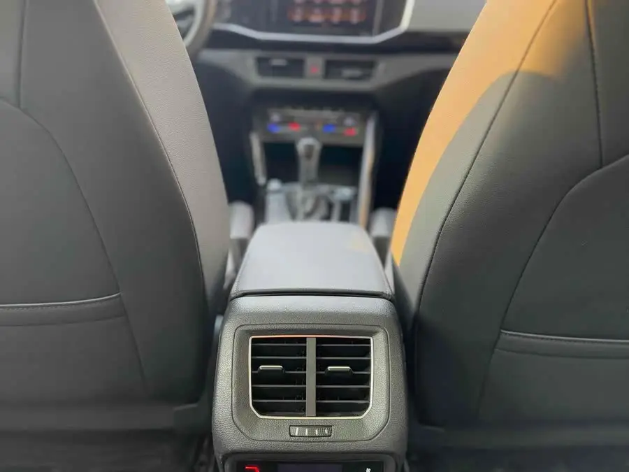 Tayron 2019 330TSI Two-Wheel Drive Luxury Model National V