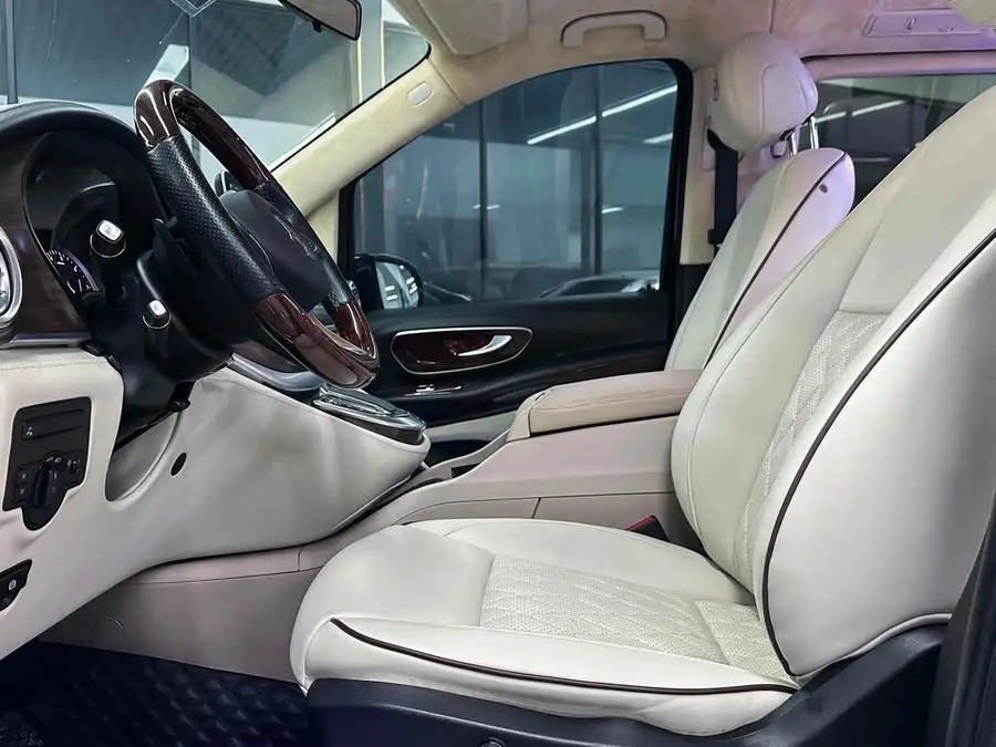 Weiting 2021 2.0T Business Edition 7-seater