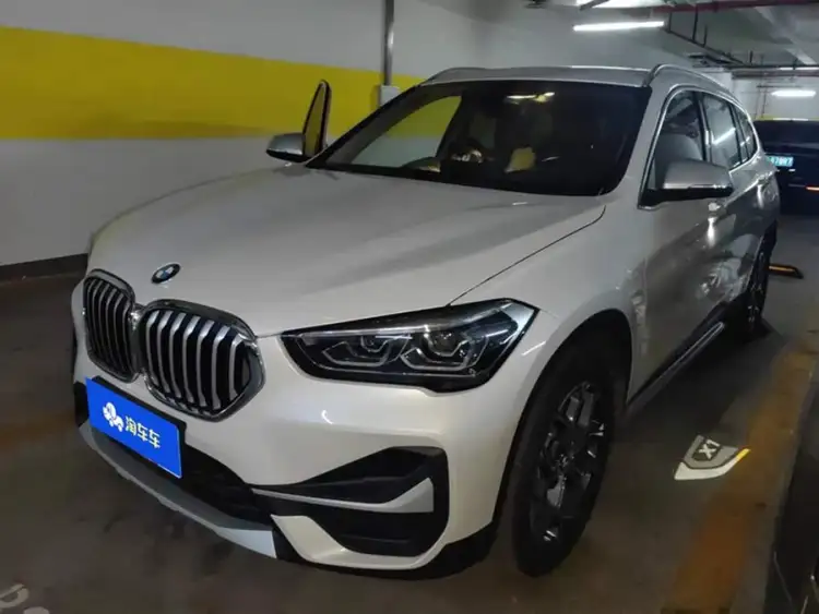BMW X1 2022 sDrive20Li Exclusive Edition