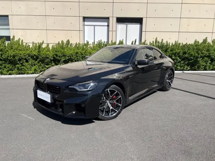 BMW M2 2024
