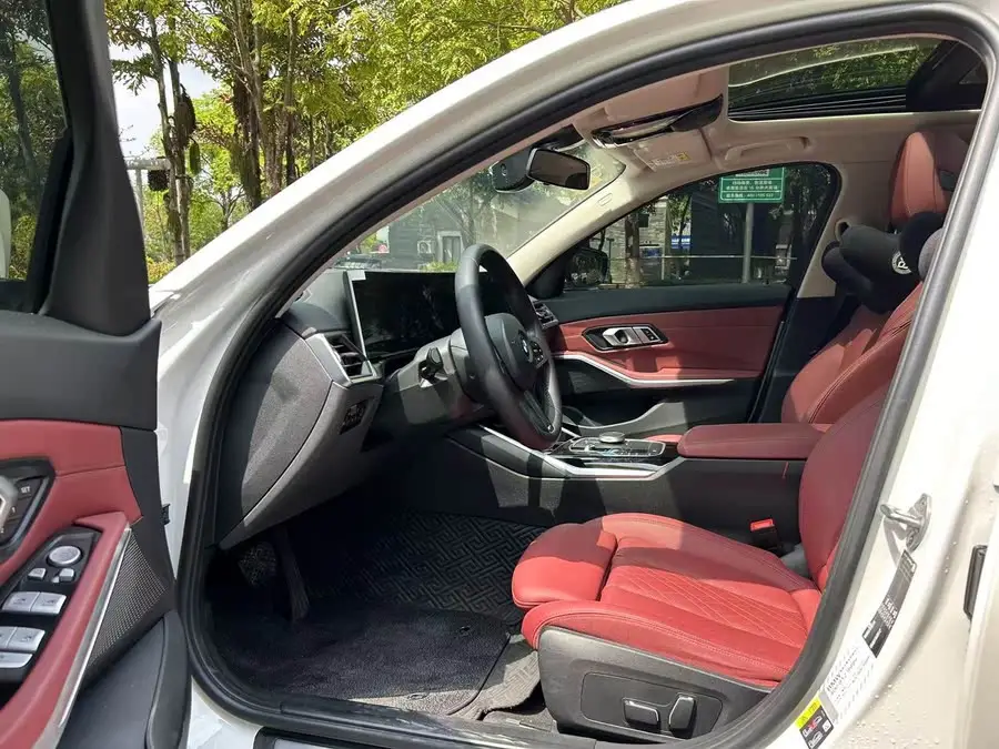 بي إم دبليو i3 2024 eDrive 35 L