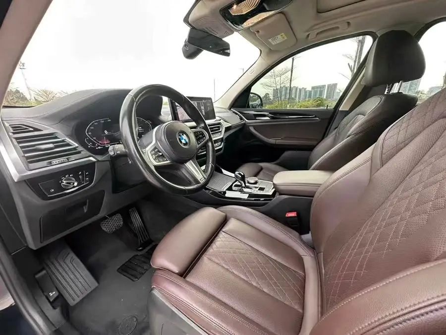 2021 BMW X3 xDrive25i M Sport Package