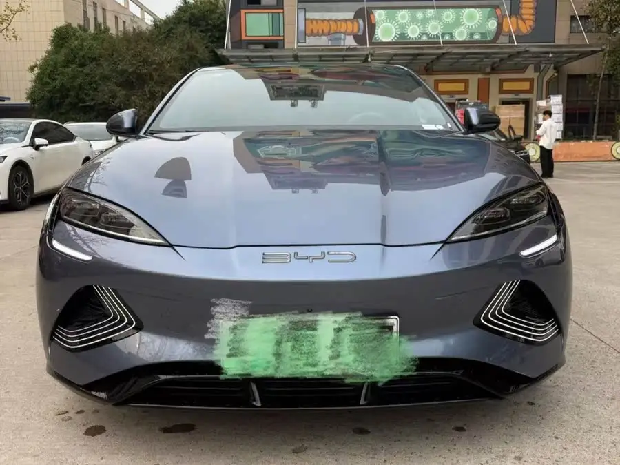 Seal 2023 Champion Edition 700km Performance Version