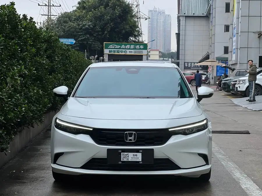 موديل 2023 من شنج 240TURBO CVT النسخة الرائدة