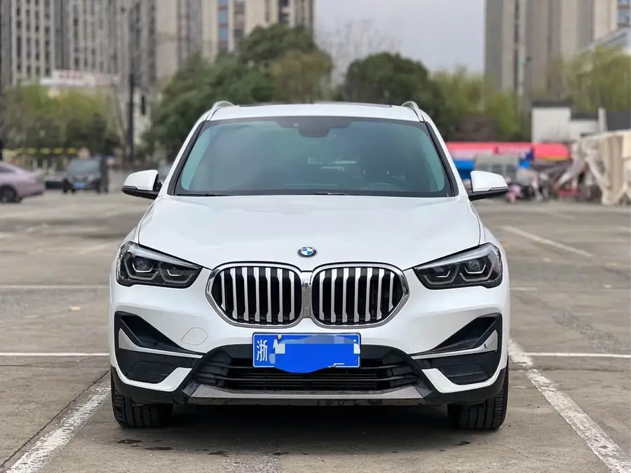 BMW X1 2020 sDrive25Li Leading Edition