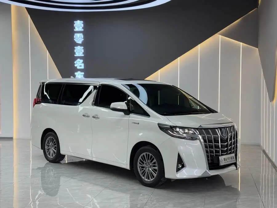 ألفارد 2021 هجين 2.5 لتر فئة مميزة