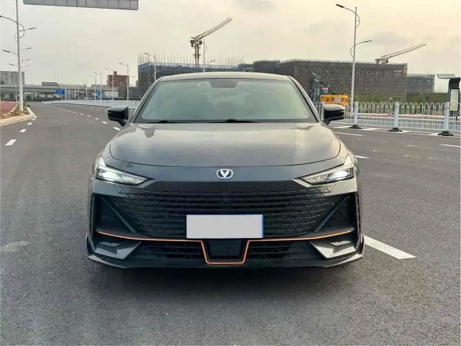 Changan UNI-V 2022 1.5T Sports Version