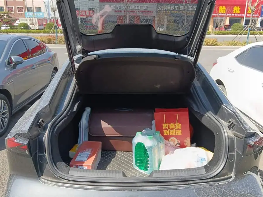 Changan UNI-V 2022 1.5T Premium