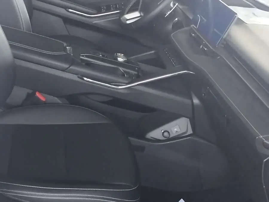 Haval H6 2022 Model Third Generation 1.5T Automatic Two-Wheel Drive Plus