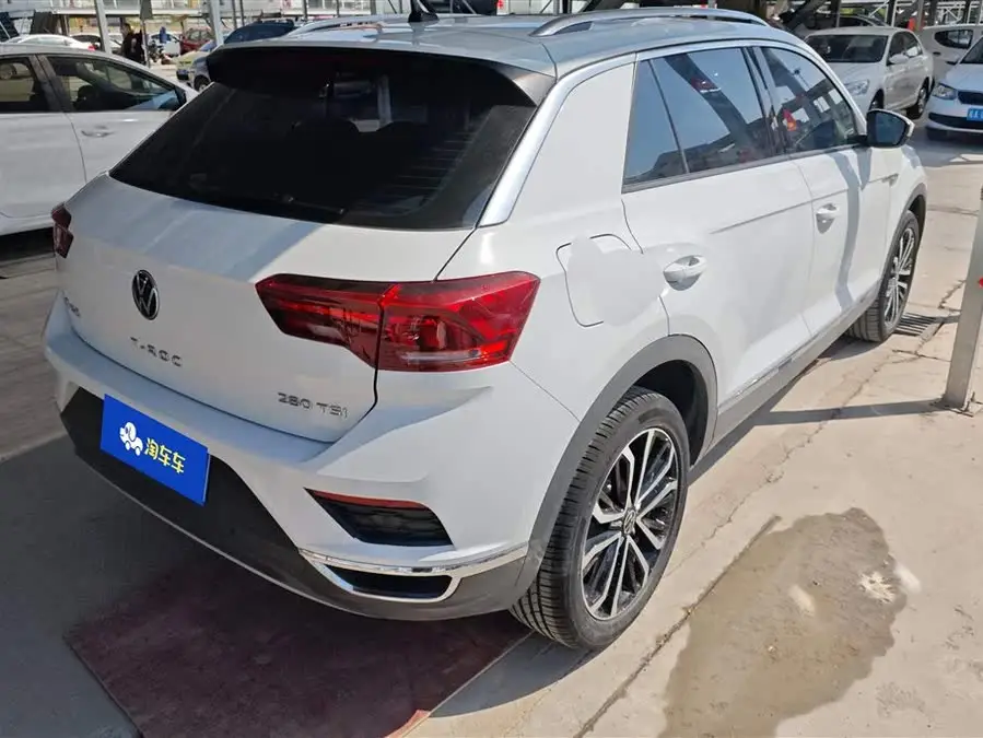 T-ROC 2022 280TSI DSG دفع ثنائي راحة PLUS