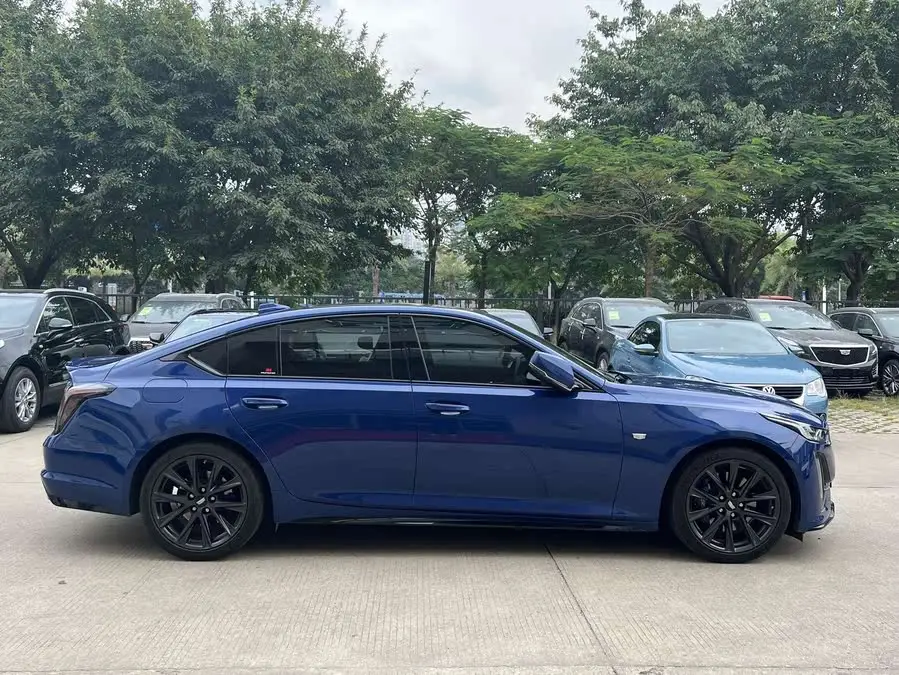 كاديلاك CT5 2020 28T بلاتينيوم سبورت إديشن