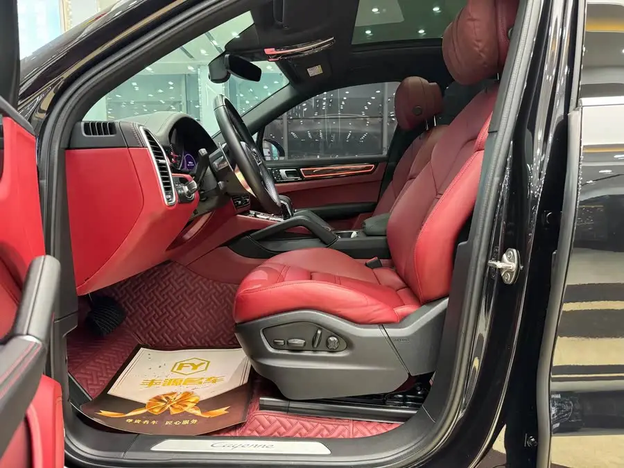 2022 Cayenne Cayenne 3.0T Platinum Edition