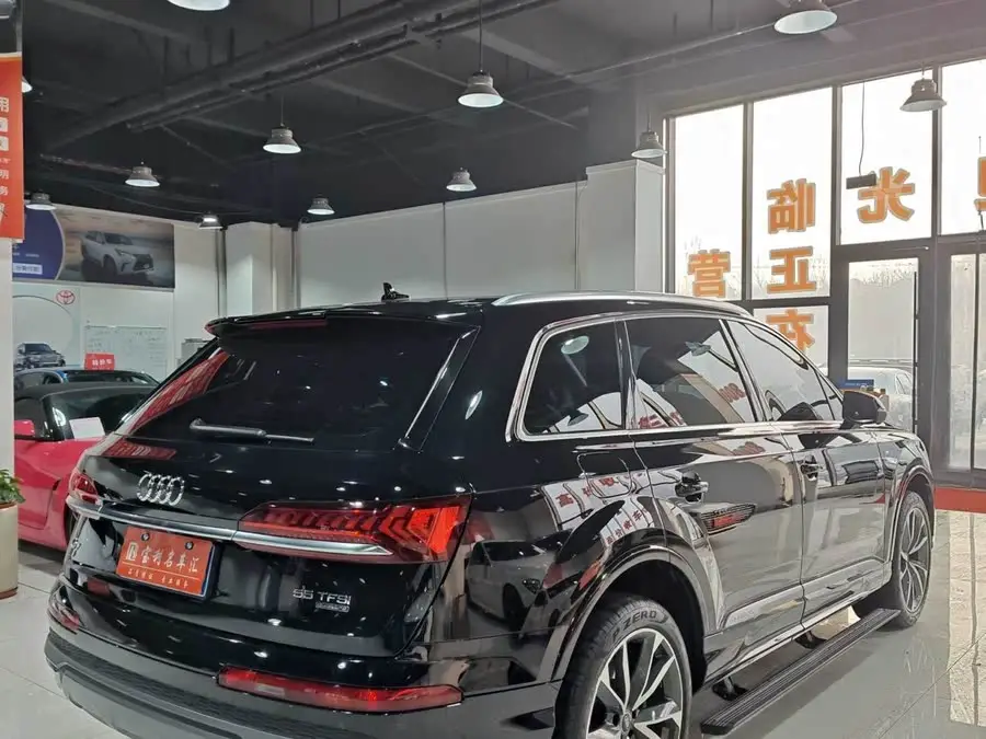 Audi Q7 2020 55 TFSI quattro S line