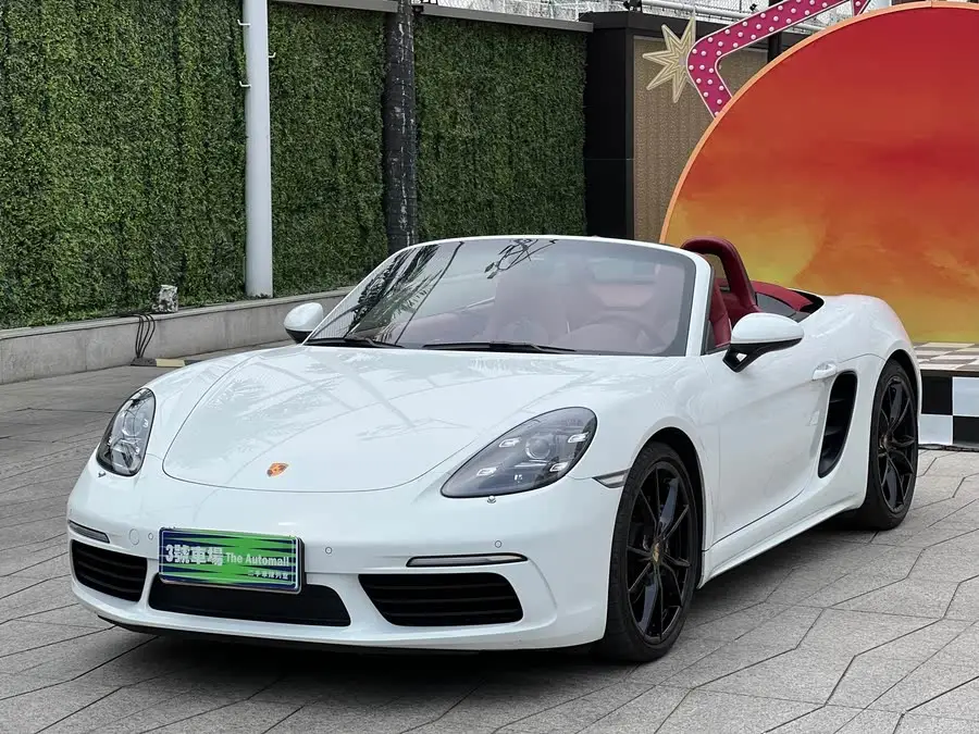Porsche 718 2022 Model Boxster 2.0T