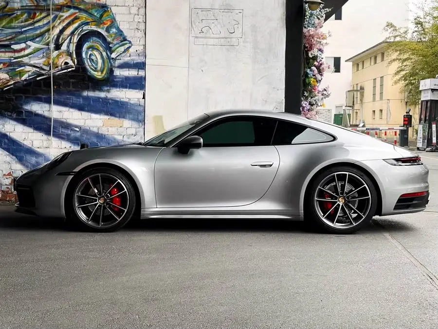 Porsche 911 2022 Carrera 3.0T