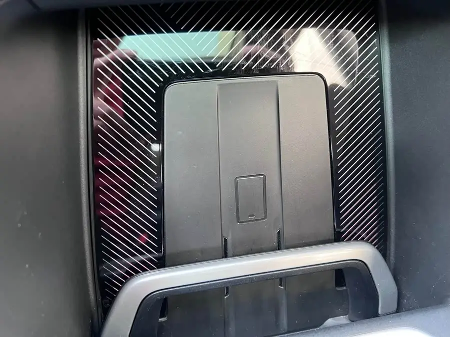 بي ام دبليو X1 2023 sDrive25Li حزمة التصميم X