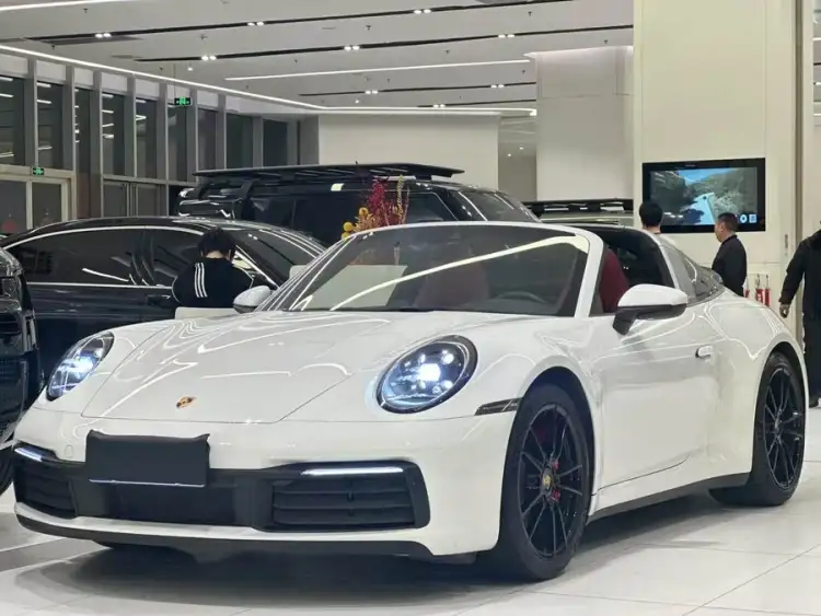 Porsche 911 2023 Targa 4 3.0T