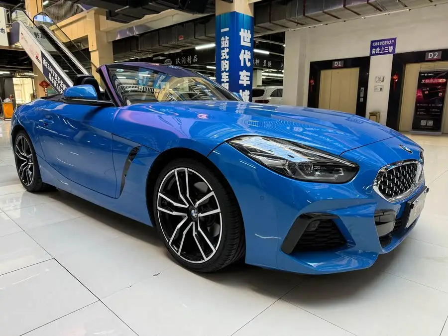 بي إم دبليو Z4 2019 sDrive 25i مجموعة الرياضية M