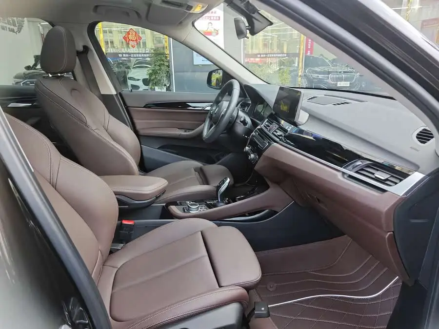 BMW X1 2022 sDrive20Li Exclusive