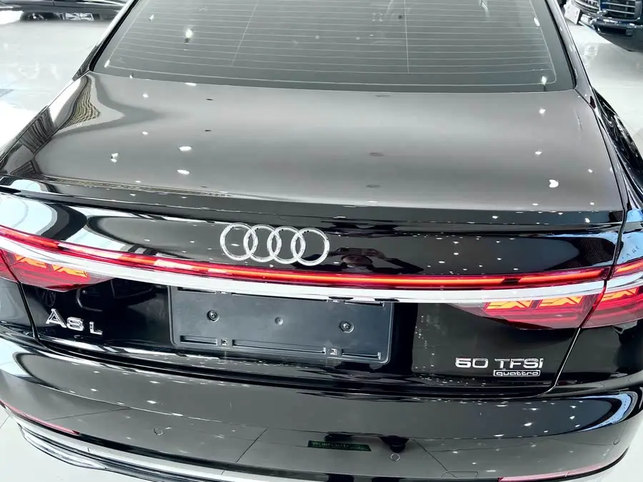 Audi A8 2023 A8L 50 TFSI quattro Premium