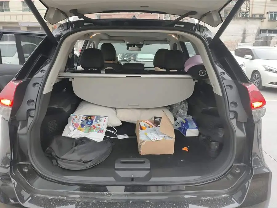 2021 نيسان إكس-تريل 2.0 لتر CVT 2WD XL بريميوم النسخة الذكية