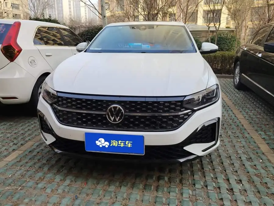 لافيدا 2024 1.5 لتر أوتوماتيكي إصدار النجوم