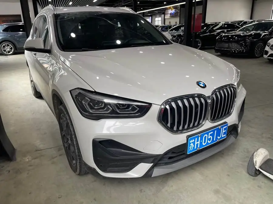 BMW X1 2022 sDrive25Li Leading Edition