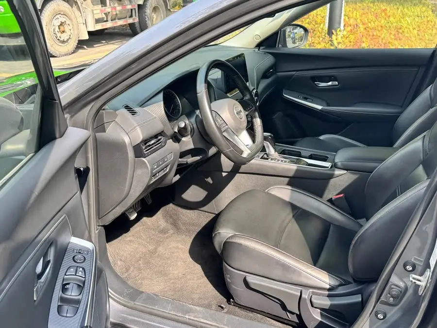 2021 نيسان سيلفي 1.6 لتر XL CVT نسخة الاستمتاع