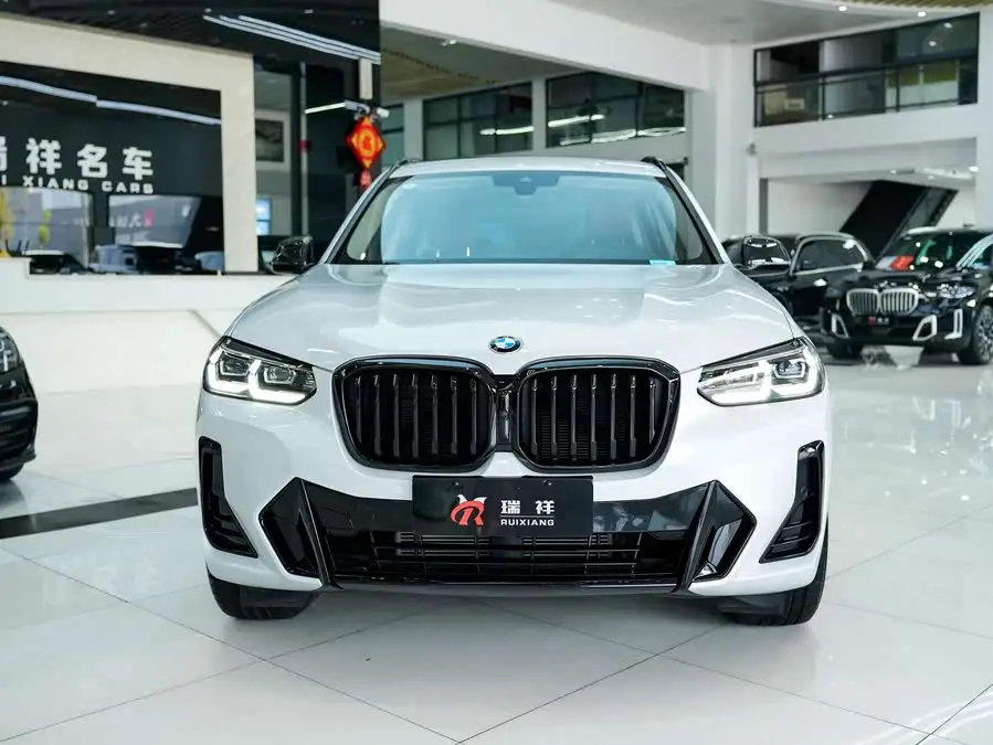 BMW X3 2023 xDrive30i Leading Model M Night Package