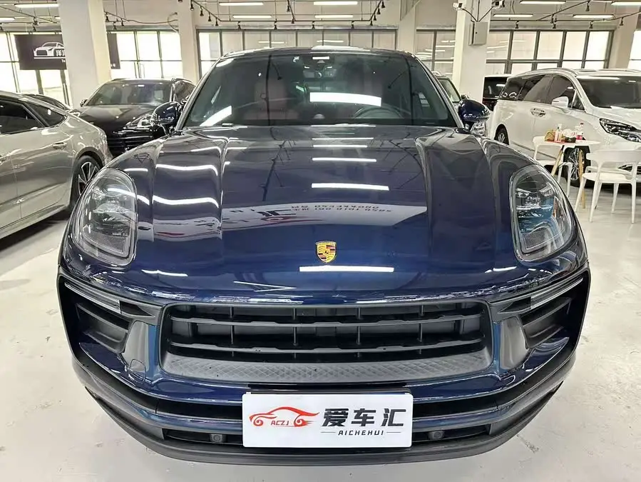2023 Macan 2.0T