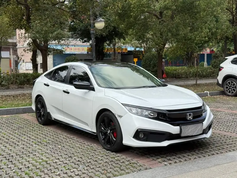 Civic 2019 220TURBO CVT Sport Version National VI