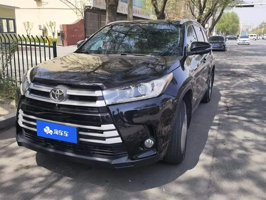 هايلاندر 2021 نسخة 2.0T دفع ثنائي نسخة النخبة 5 مقاعد