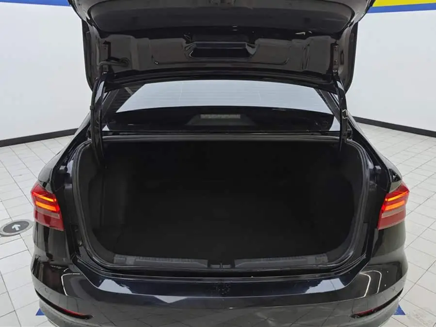 Lavida 2021 1.5L Automatic Comfort Version