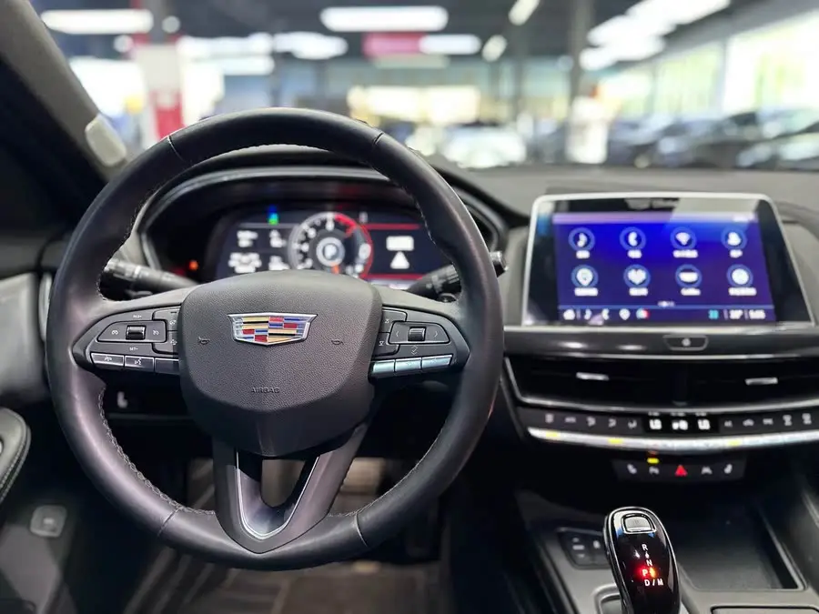 Cadillac CT5 2022 28T Premium