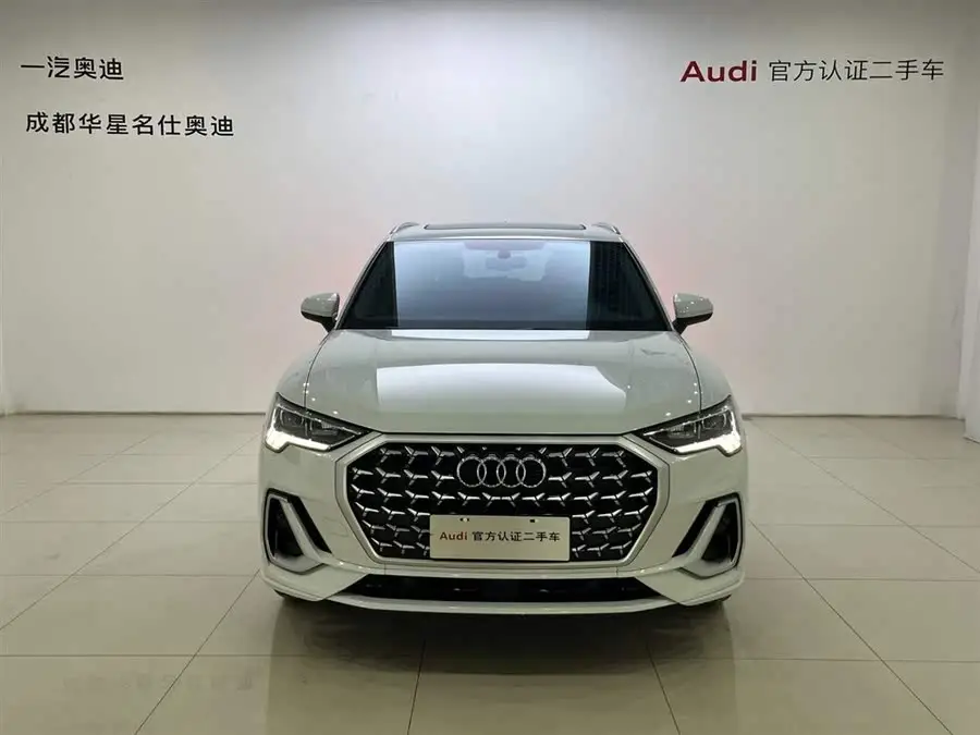 Audi Q3 2024 35 TFSI Fashion Dynamic