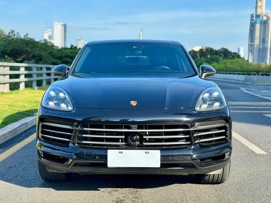 2022 Cayenne 3.0T Platinum Edition