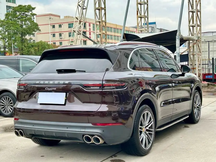 2022 Cayenne 3.0T Platinum Edition