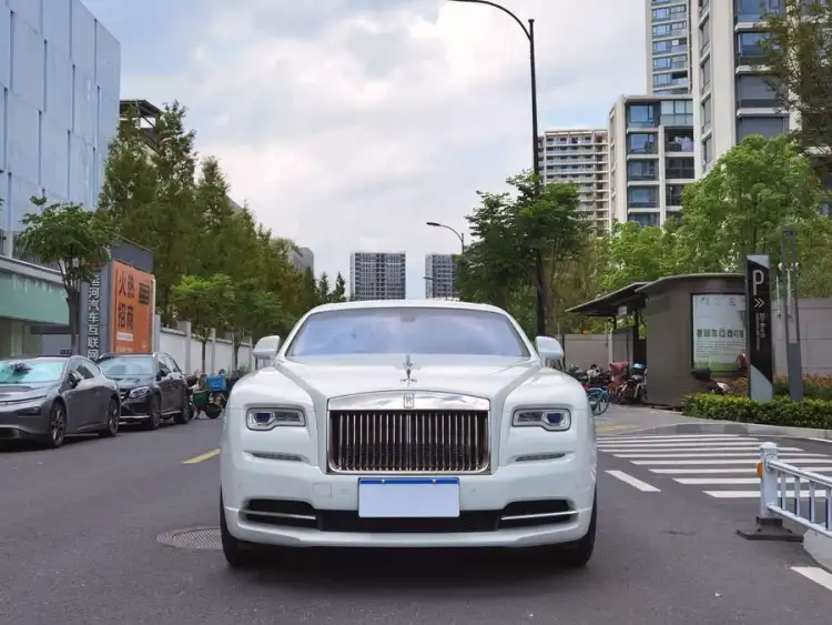 Phantom 2018 6.6T Standard Edition