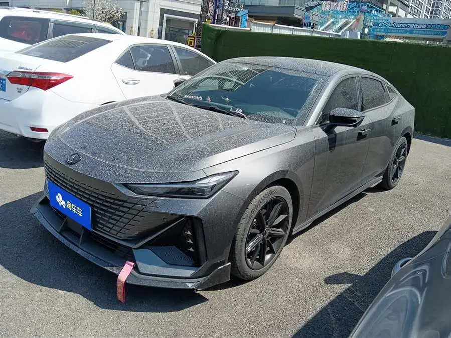 Changan UNI-V 2022 1.5T Premium