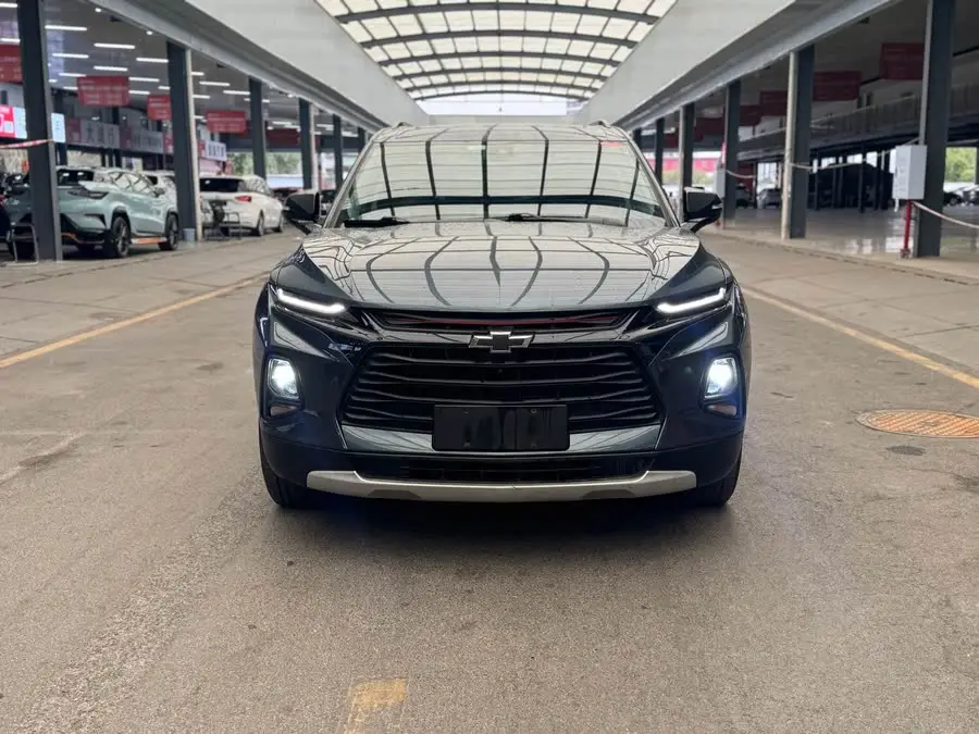 Pioneer 2022 Light Hybrid 650T Redline 7-seater Thunder Edition