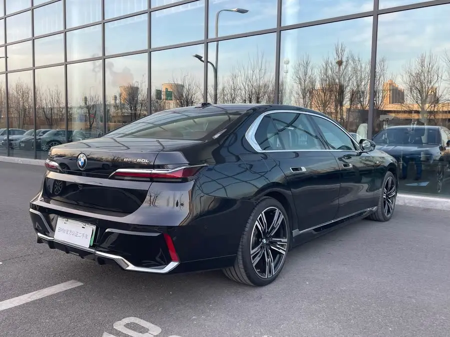 BMW i7 2023 eDrive50L Exclusive M Sport Package