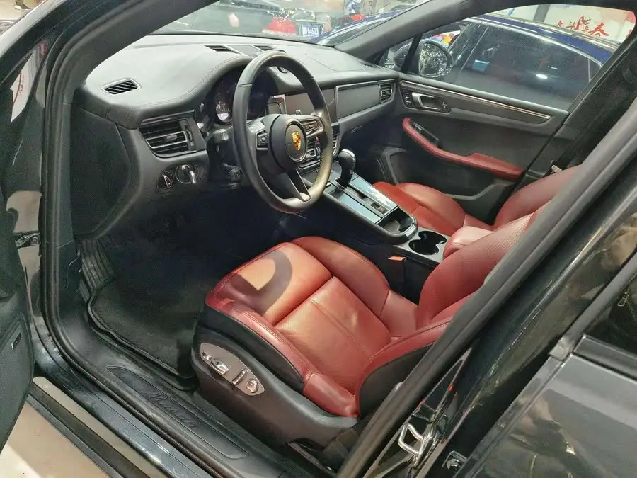 2023 Macan Macan 2.0T