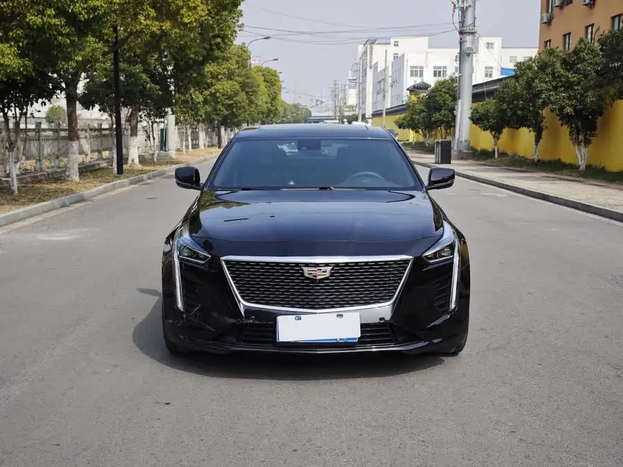 كاديلاك CT6 2021 28T فاخرة