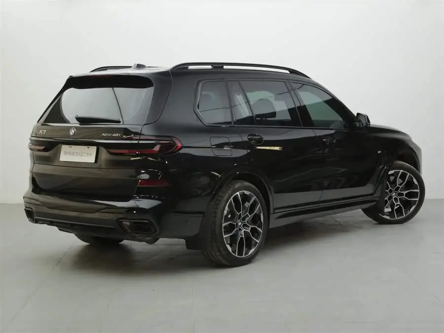 BMW X7 2023 xDrive40i Executive M Sport Package