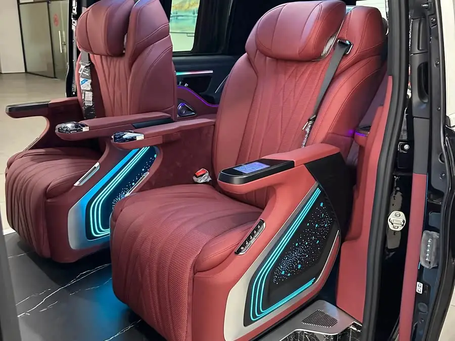 Vito 2024 2.0T Business Edition 7-seater