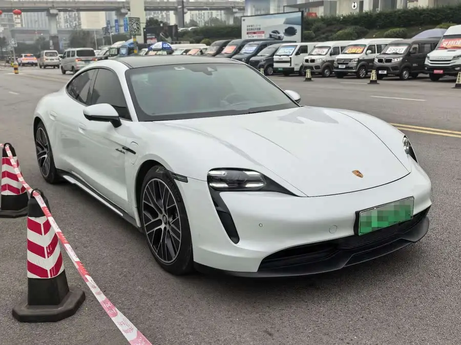 تايكان 2022 طراز تايكان