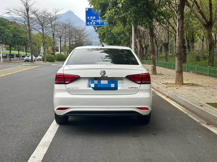 لافيدا 2019 1.5 لتر أوتوماتيكي تريند إيديشن معيار وطني VI