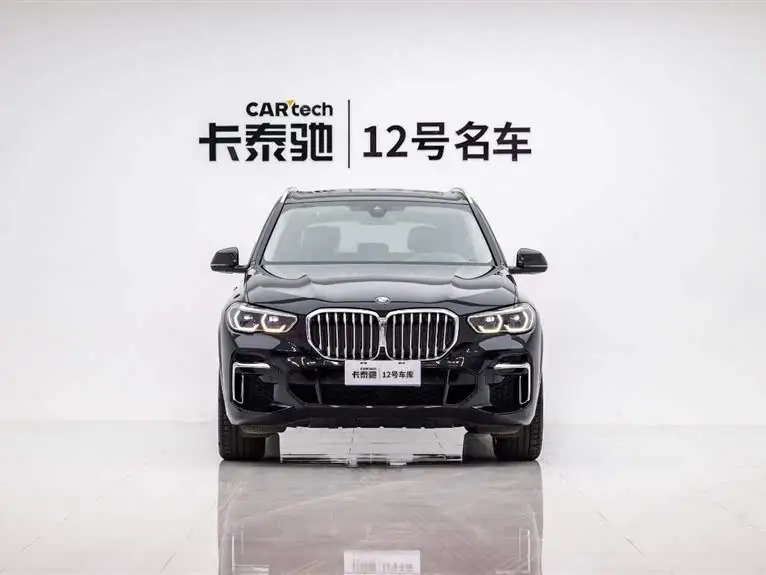 بي إم دبليو X5 2022 طراز محدث xDrive 30Li حزمة M الرياضية